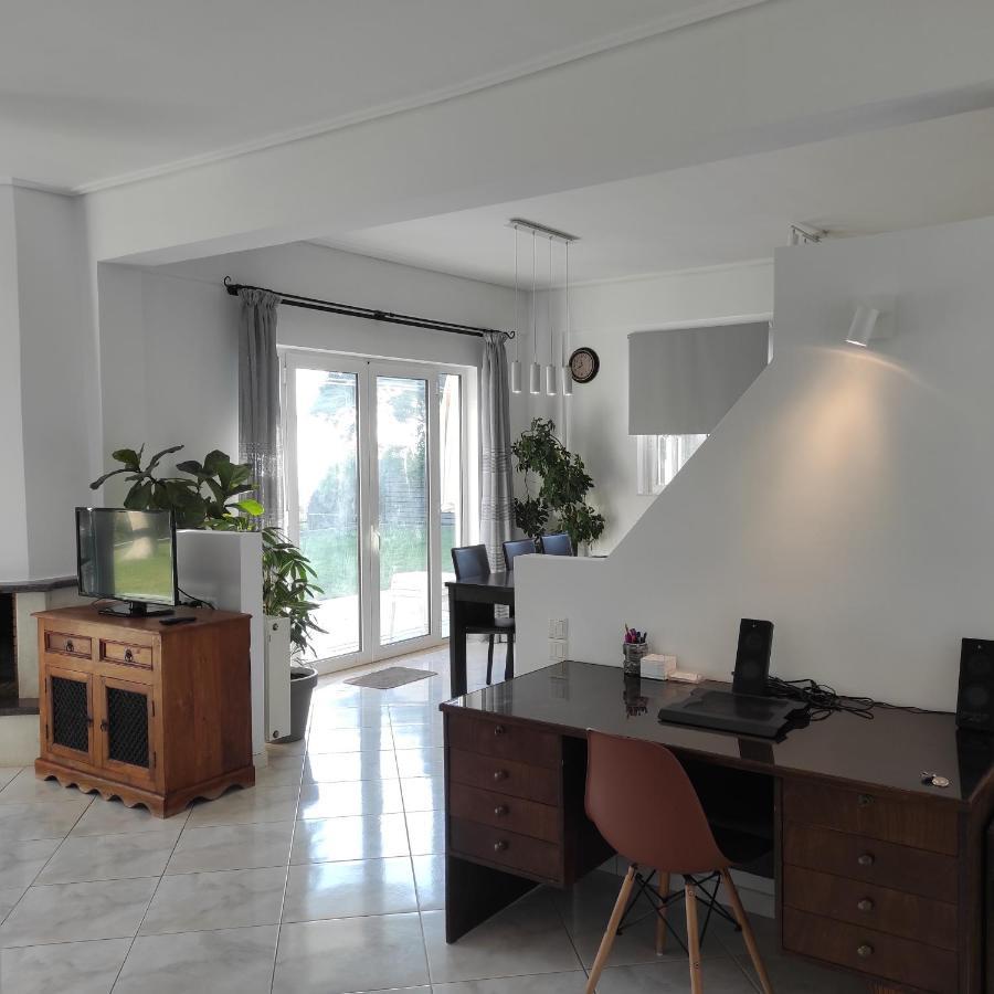 Sea Breeze Villa Rethymno  Exterior photo