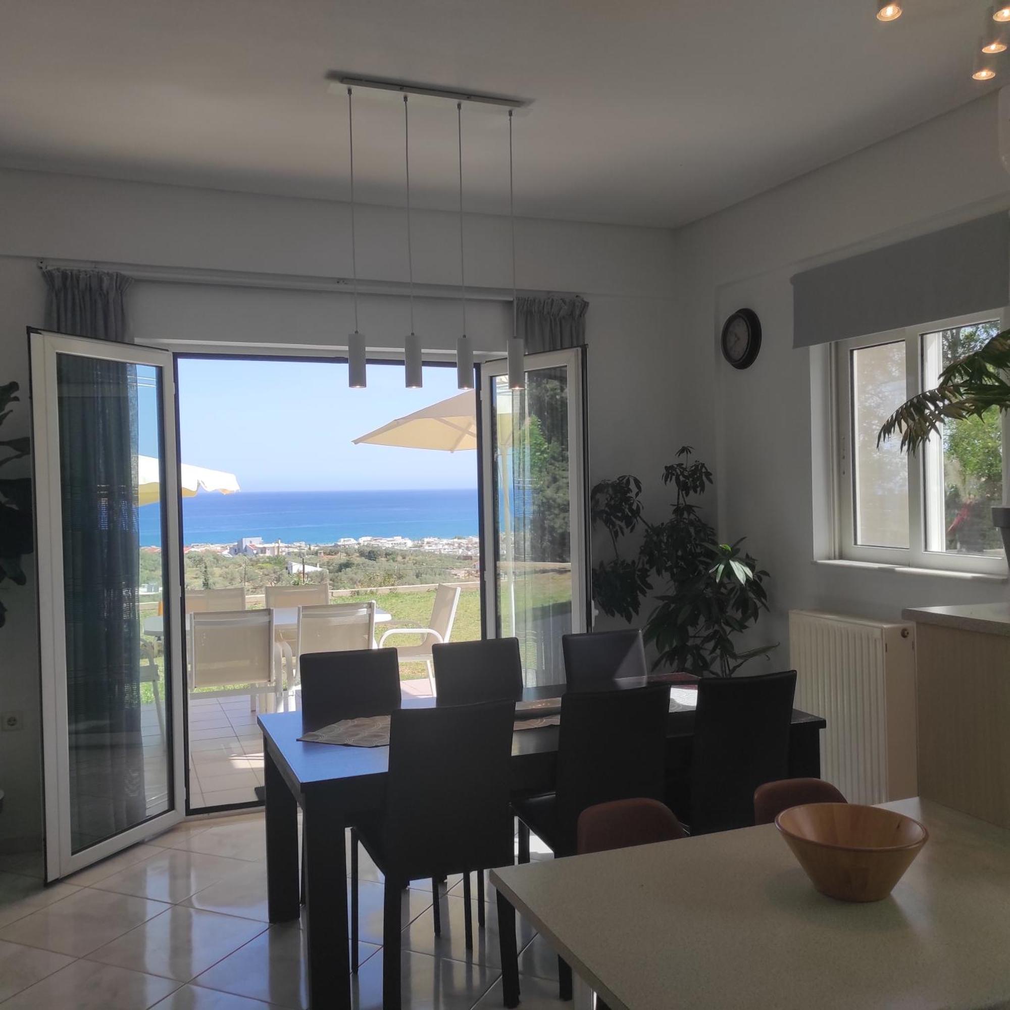 Sea Breeze Villa Rethymno  Exterior photo