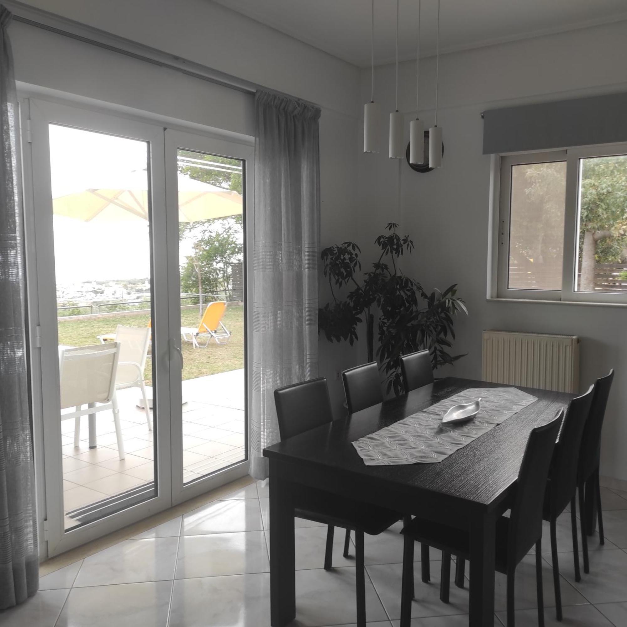 Sea Breeze Villa Rethymno  Exterior photo