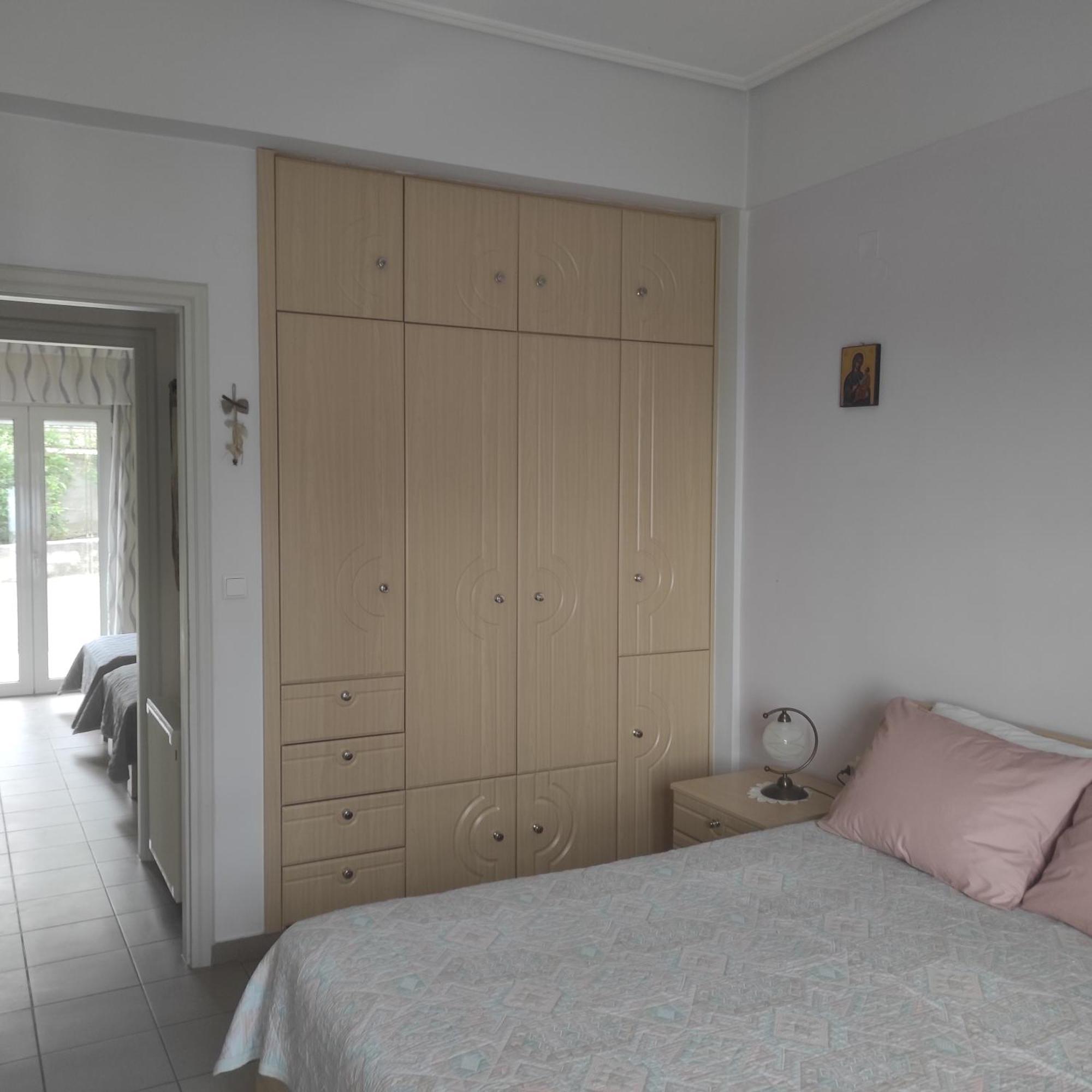 Sea Breeze Villa Rethymno  Exterior photo